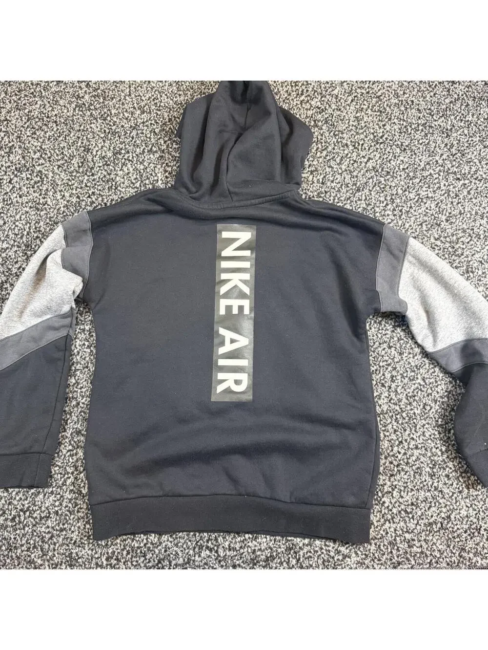 Nike Air black & gray zip-up hoodie with gray sleeves, Kids XL